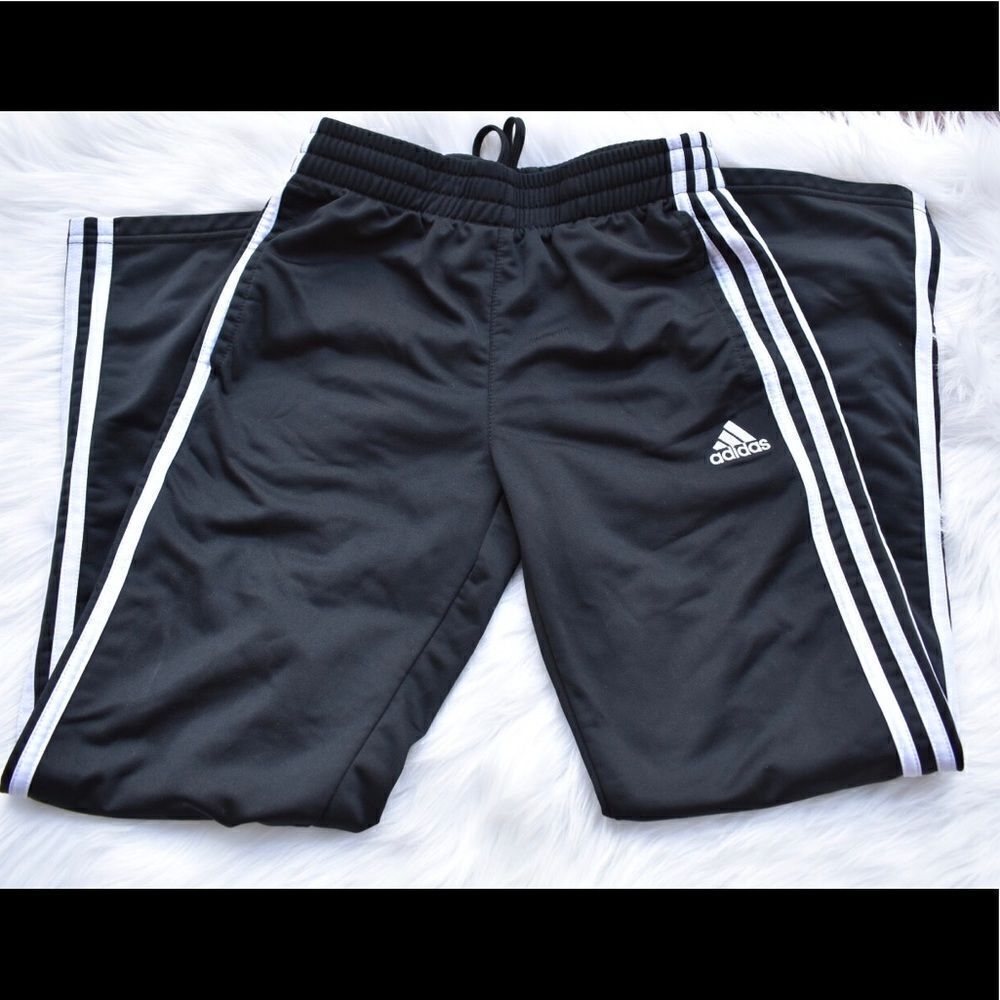Adidas classic joggers 